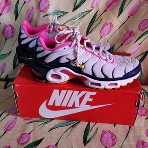 Nike Air Max Plus